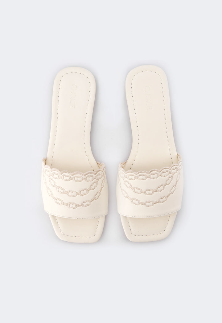 Choice Embroidered Pu Leather Flats Off White