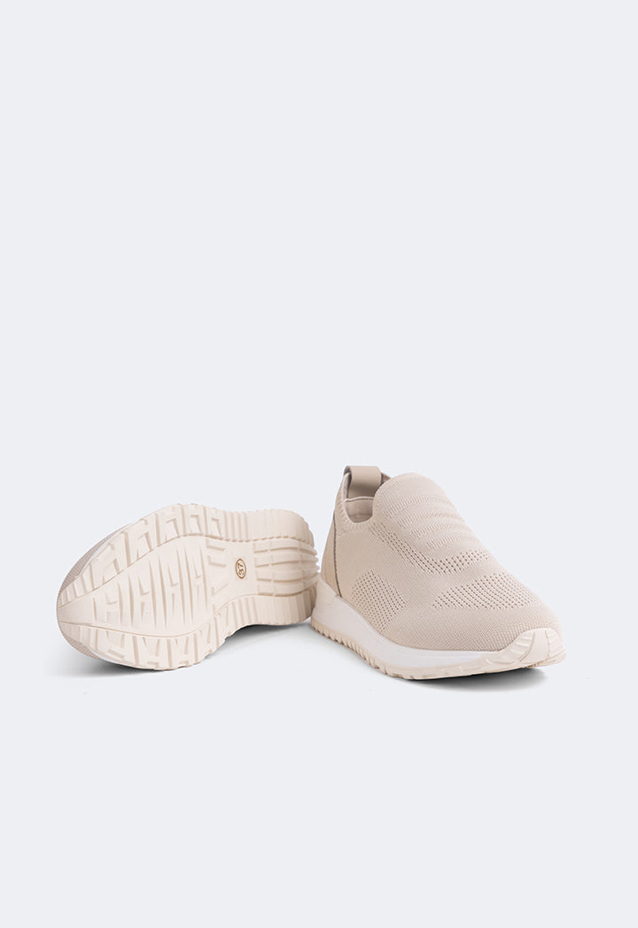 Choice Plain Seamless Sneakers Beige