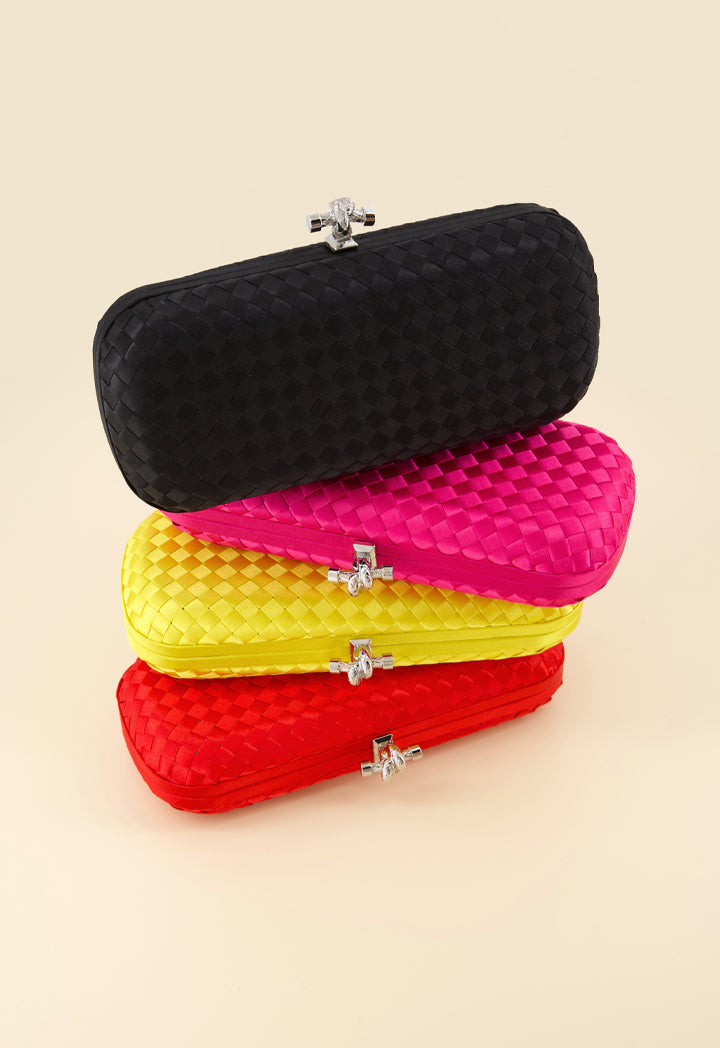 Choice Knot Clasp Woven Clutch Black