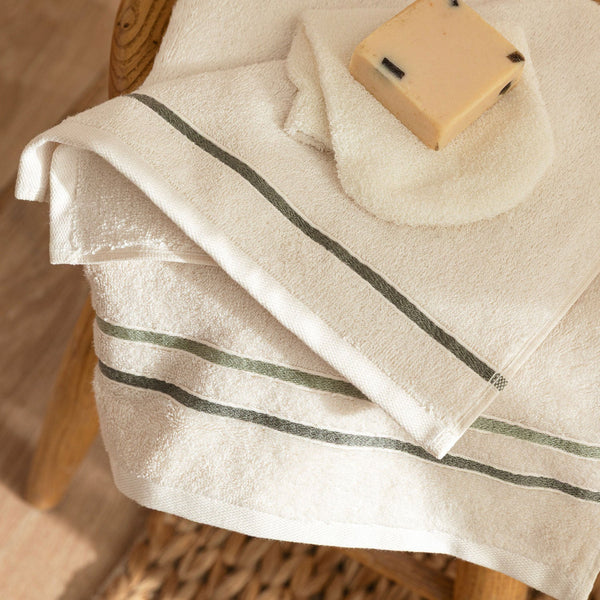 Chakra Narciso Hand Towel 30X50 Cm Ecru
