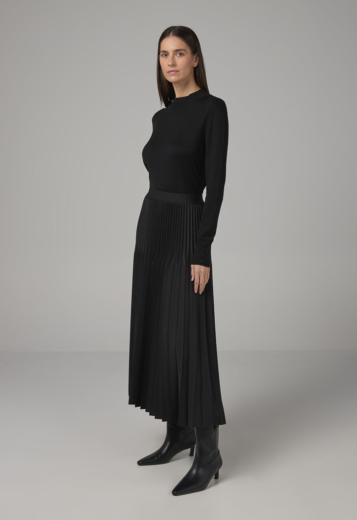 Choice Solid Pleated Maxi Skirt Black