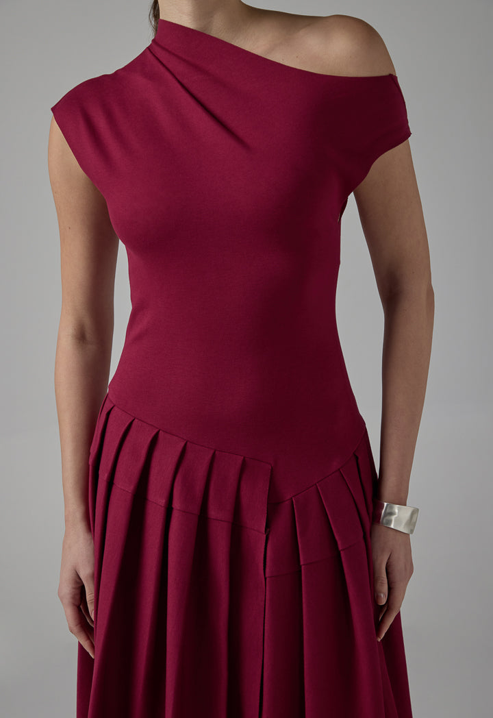 Choice Half Of Shoulder Pleated Dress Wine