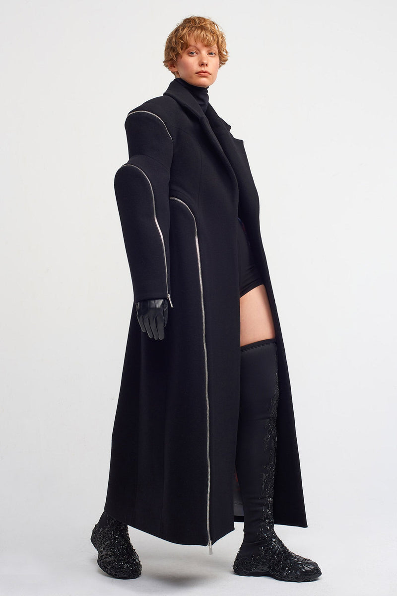 NU Zipper Detailed Long Coat Black