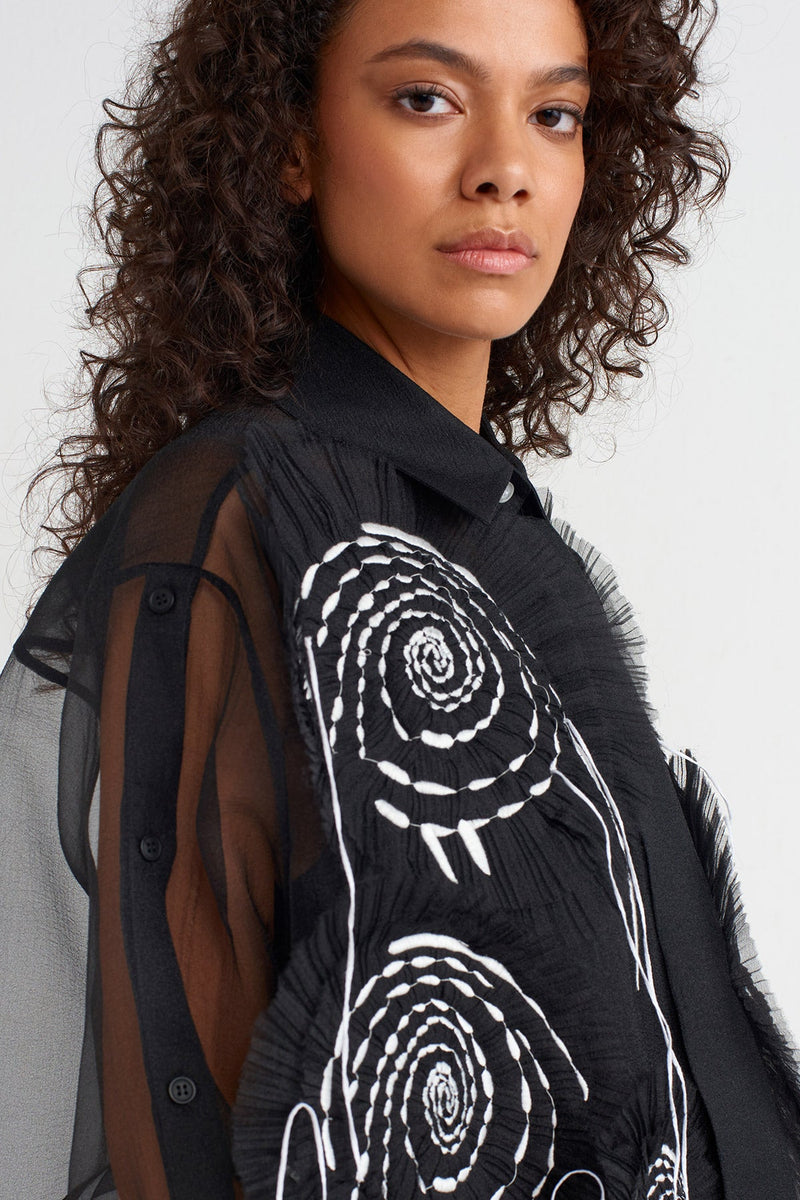 NU Applique Detail Shirt Black/Offwhite