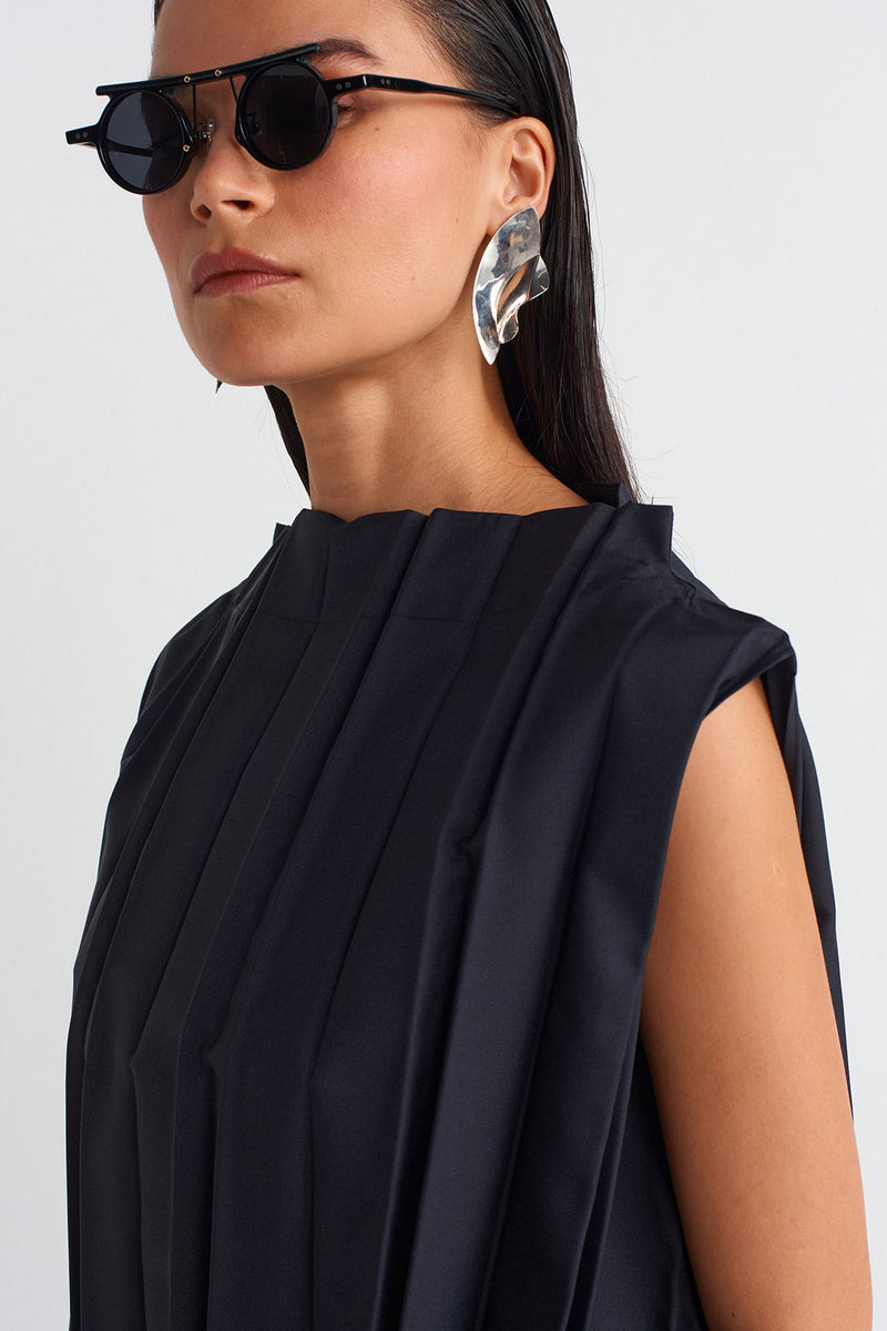 NU Thick Pleated Blouse Dark Grey