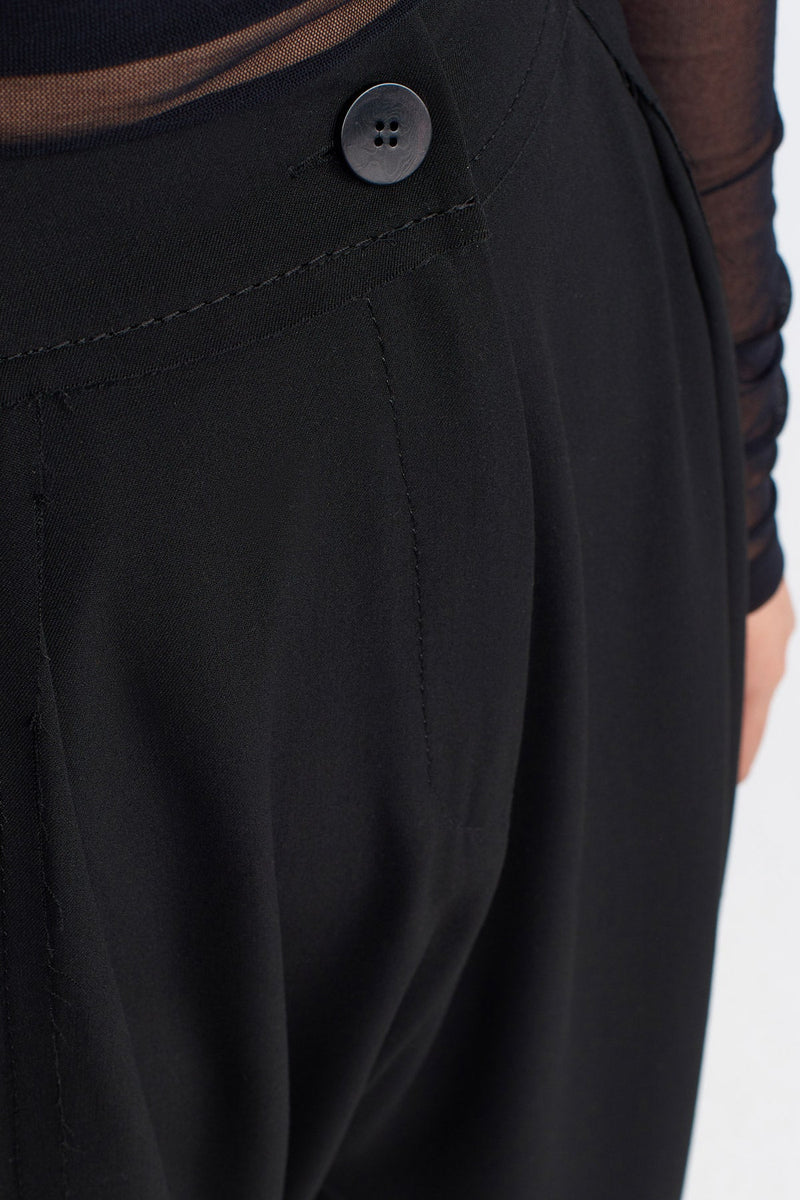 NU High-Waisted Harem Trousers Black