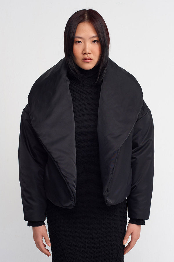 Nu Oversized Collar Short Coat Black