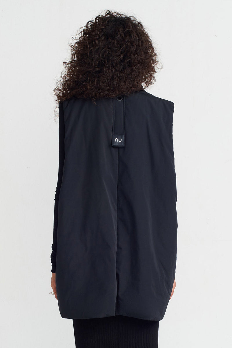 NU Oversized Collar Vest Black