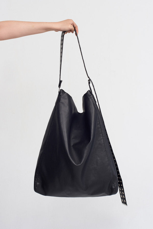 Nu Bird-Eye Shoulder Bag Black