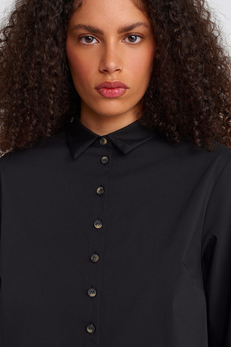 Nu Loose-Back Poplin Shirt Black