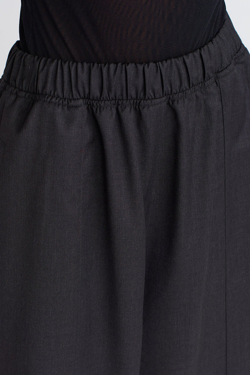 Nu Asymmetrical Hem Loose Trousers Anthracite