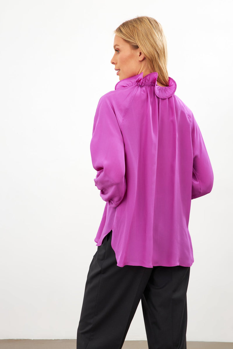 Setre Shirt With Tie Detail On Neck And Sleeves Fuchsia