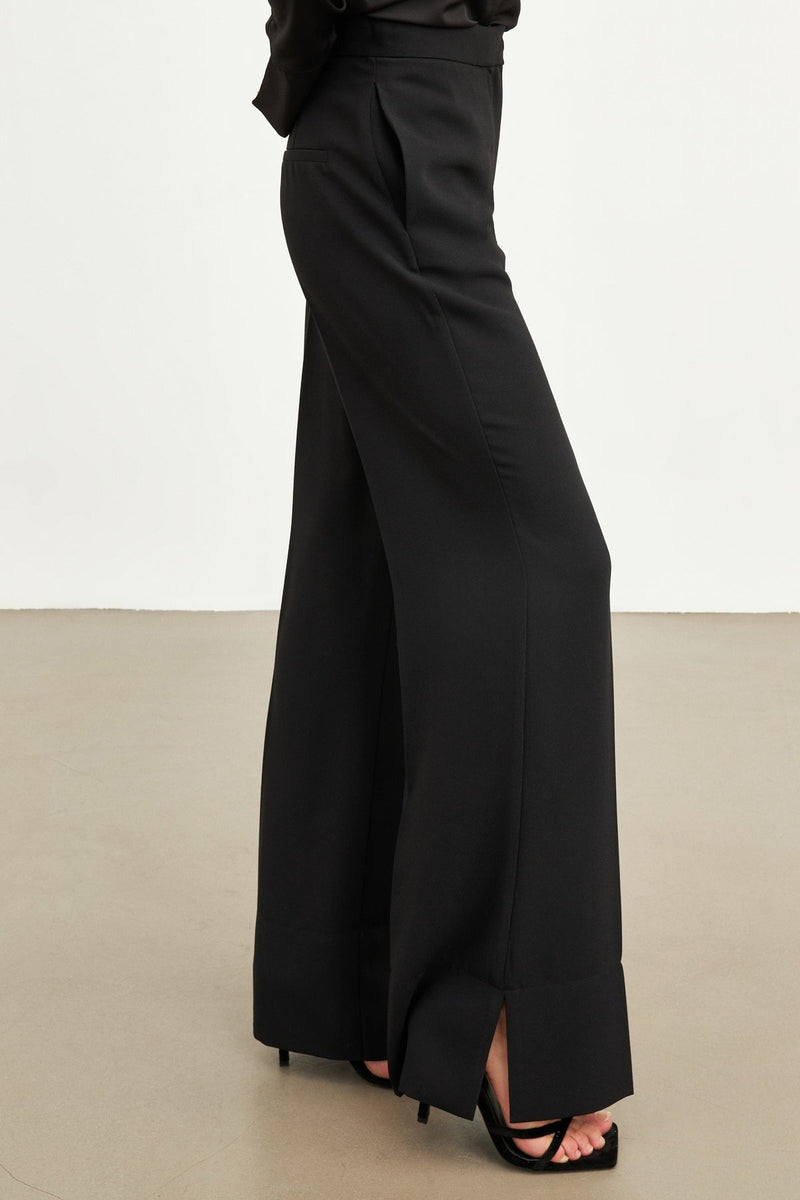 Setre High Waist Trousers With Slit Detail Black