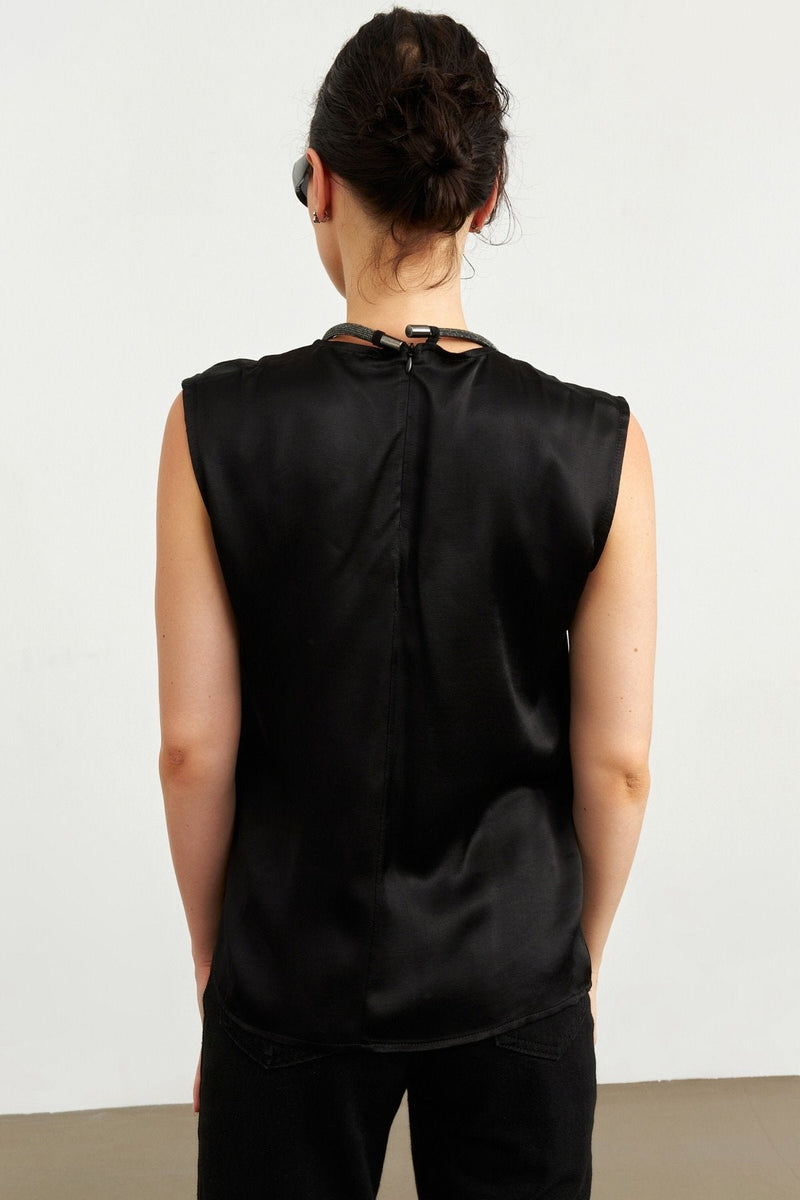 Setre Solid Sleeveless Blouse Black