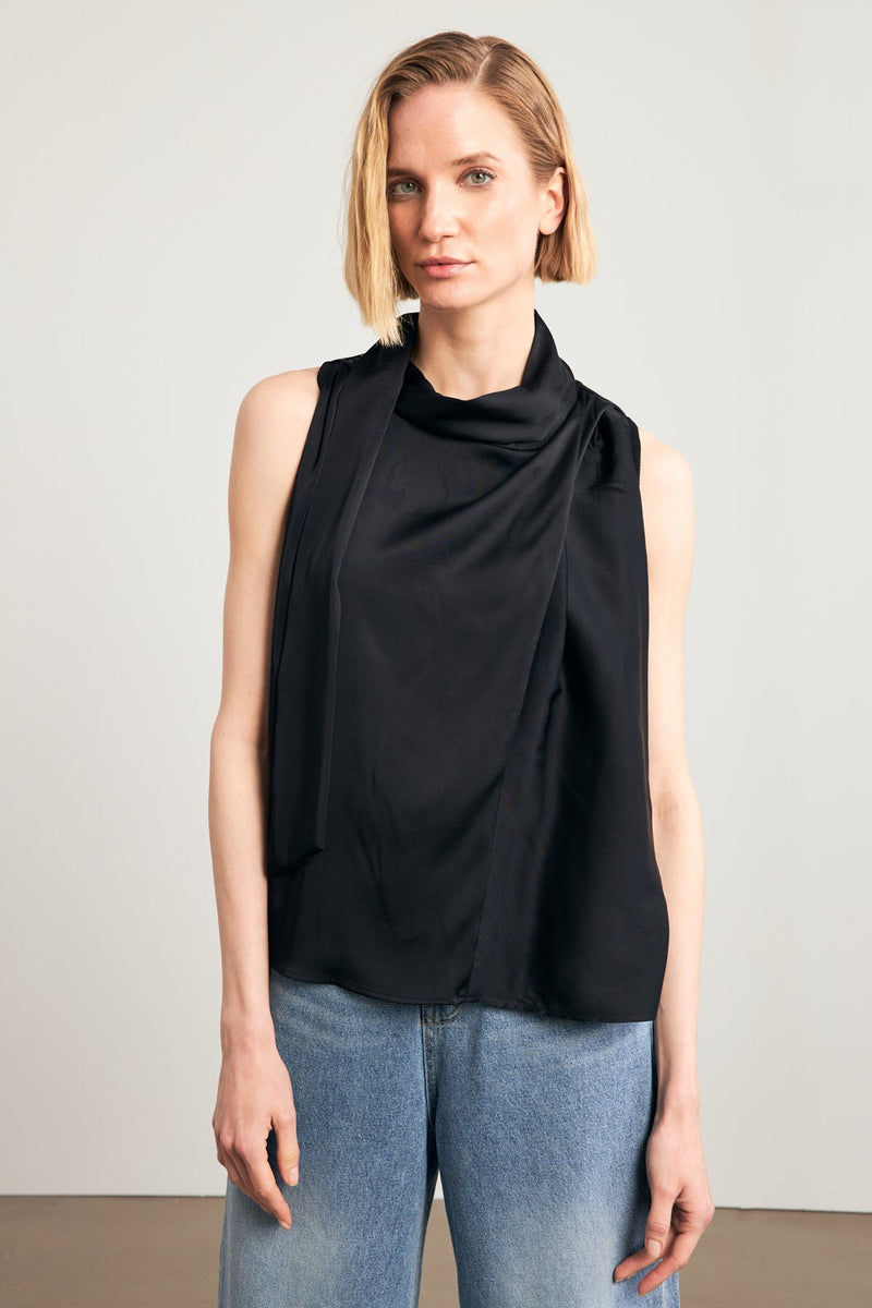 Setre Collar Tie Detail Knitwear Black