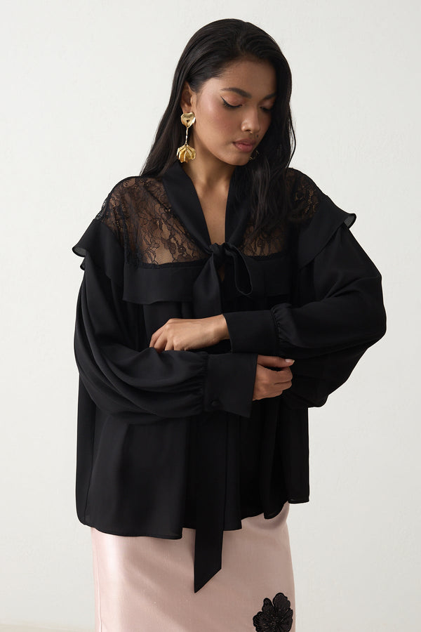 Setre Lace Embroidered Detail Blouse Black