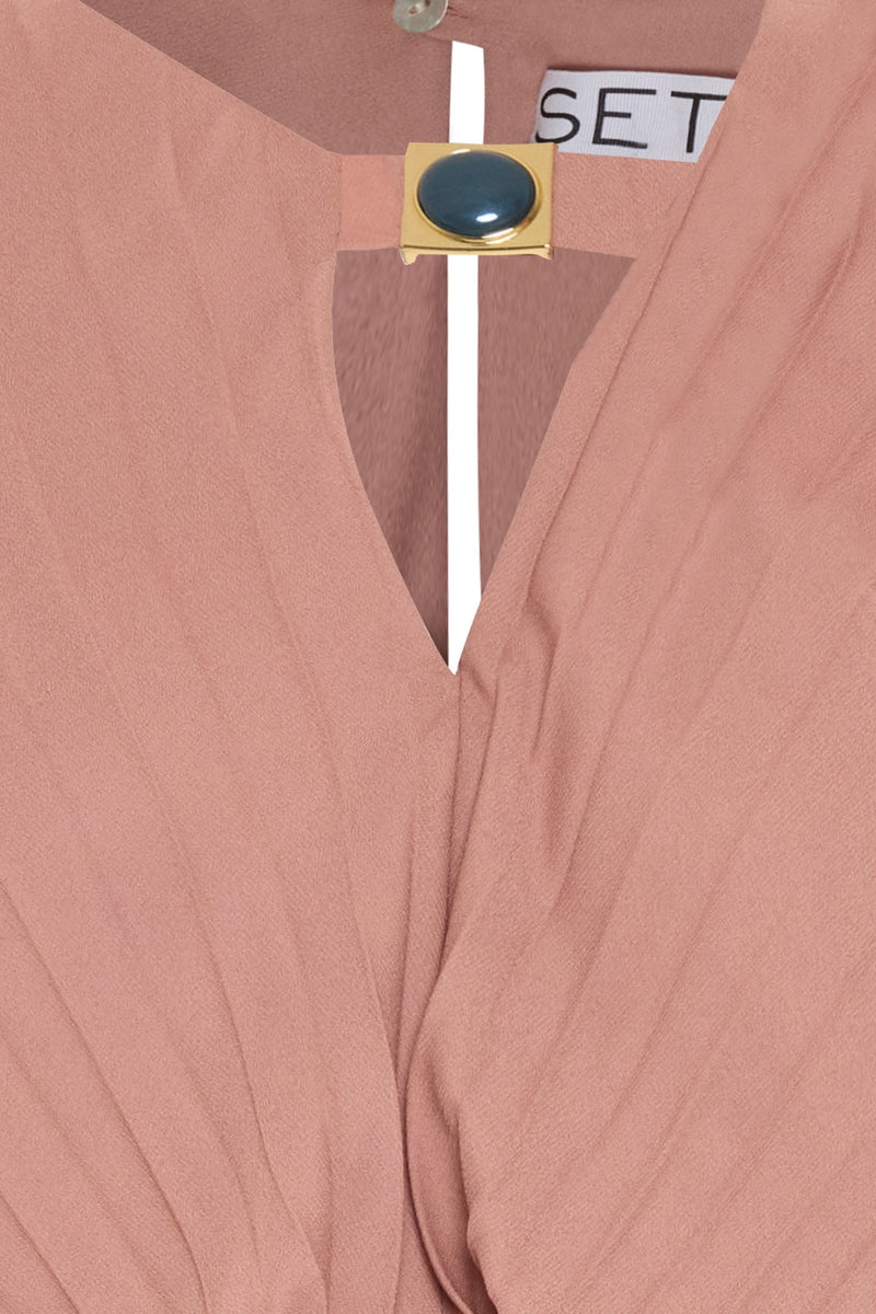 Setre Front-Keyhole Pleated Dress Salmon