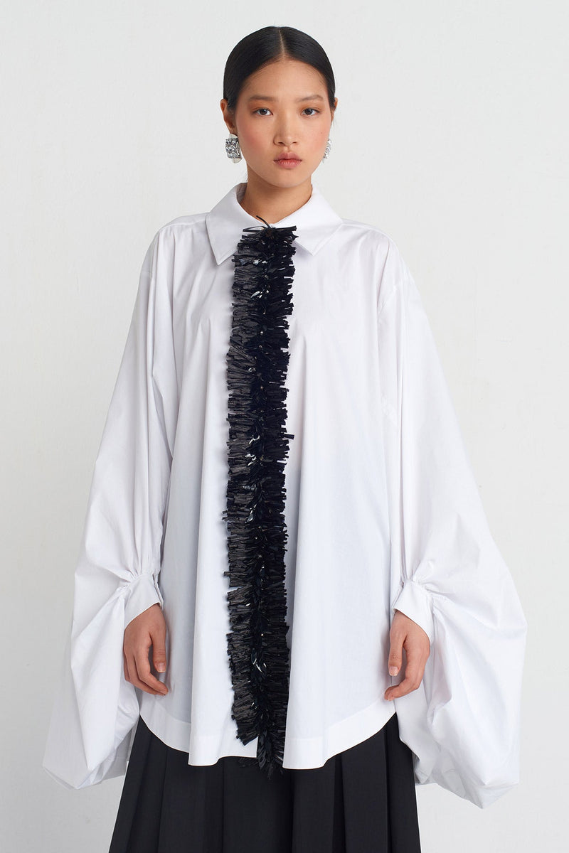 NU Elegant Shirt With Appliqué Details Off White