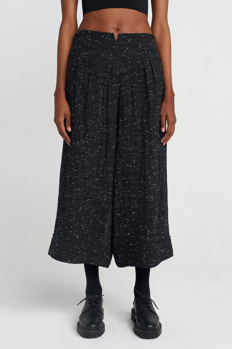 NU Textured Fabric Pants Black