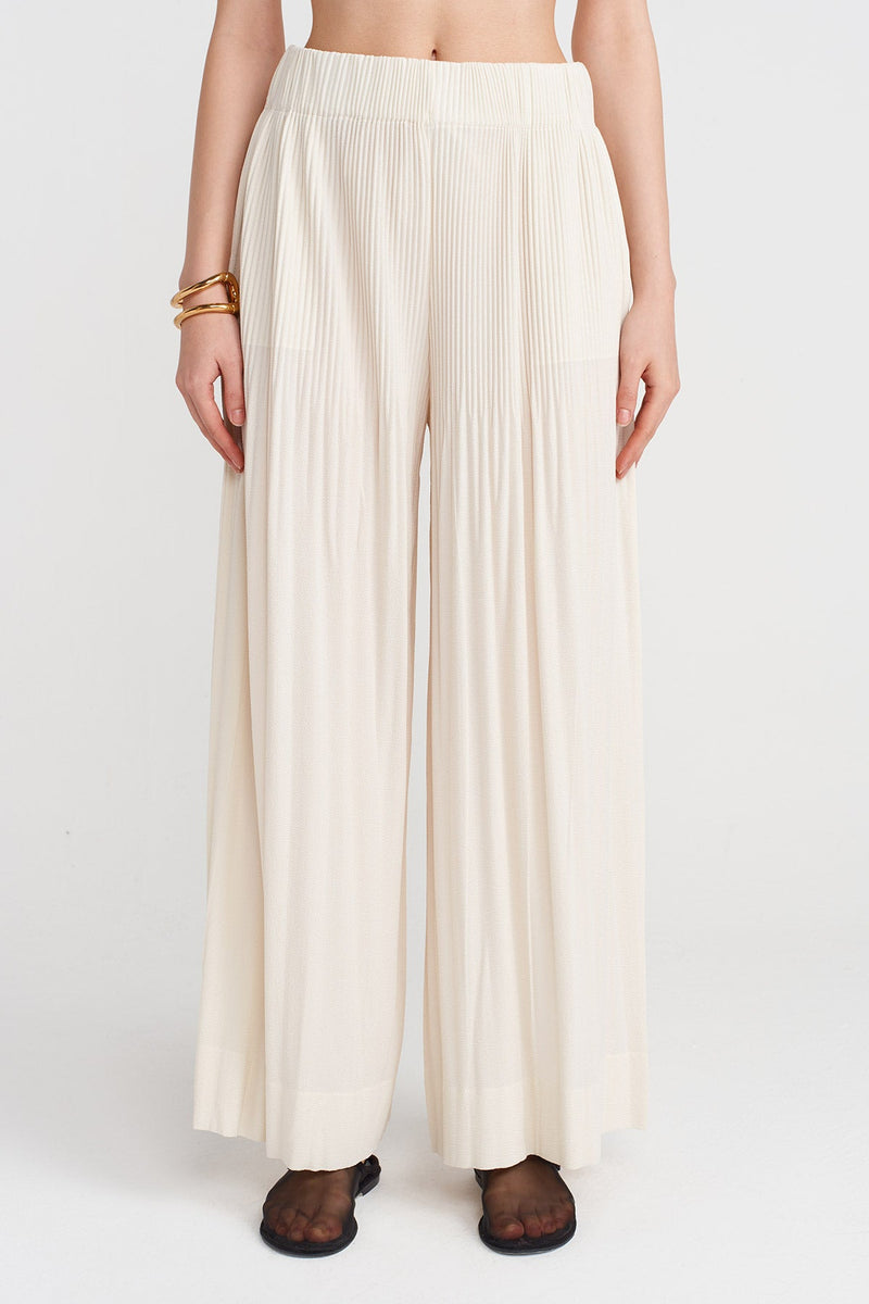 Nu Wide Pleated Trousers Ecru