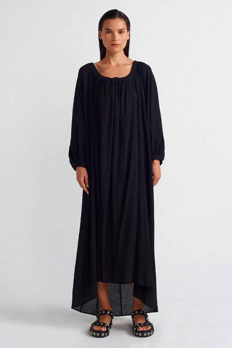 NU Crinkled Elegant Dress Black