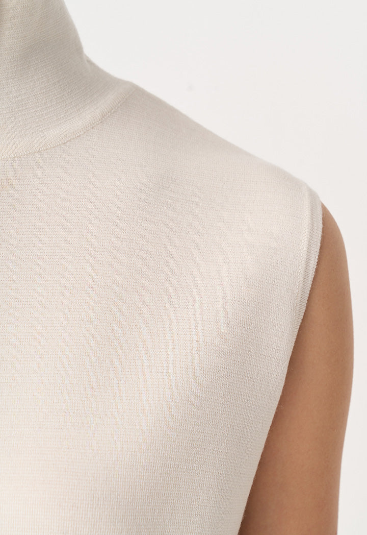 Choice Basic Sleeveless Knitted Top Cream