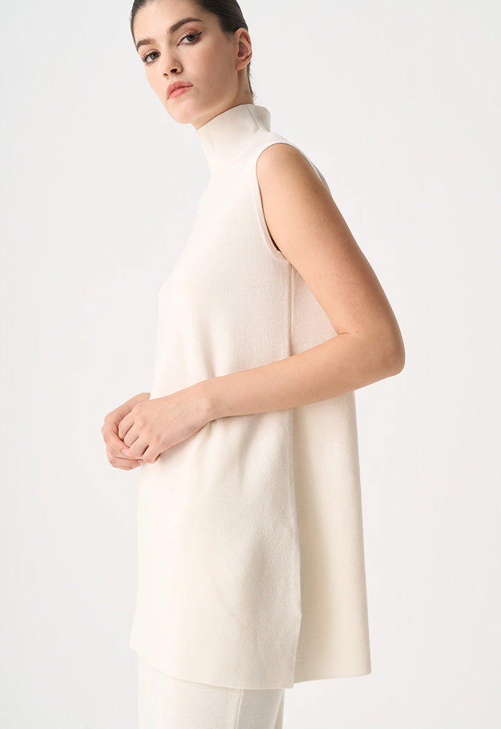 Choice Basic Sleeveless Knitted Top Cream