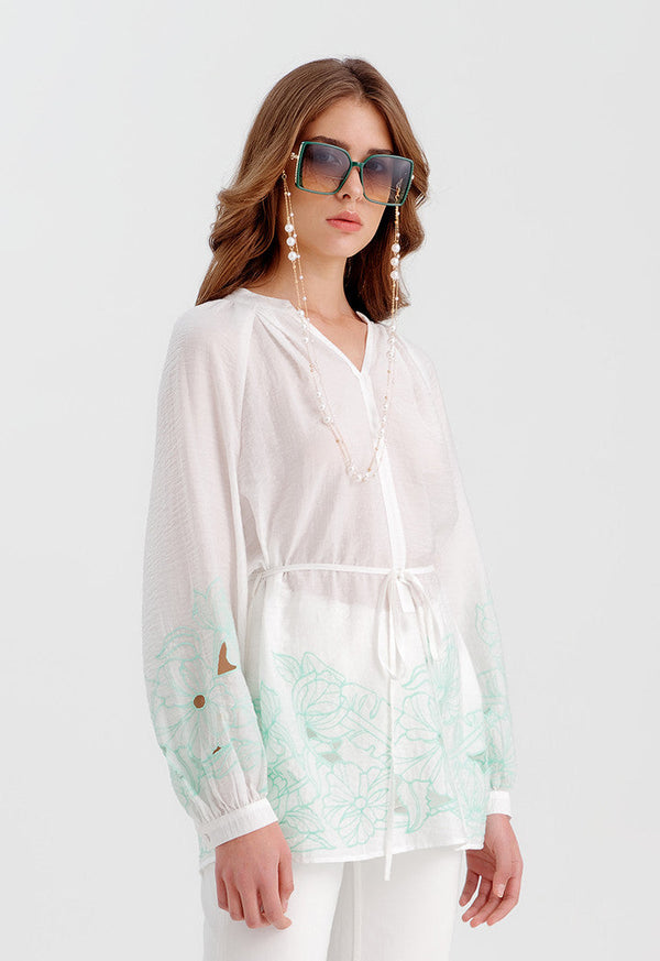 Choice Contrast Flower Embroidered Blouse Off White