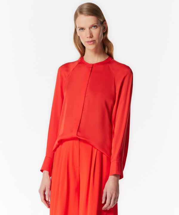 Machka Solid Relaxed Fit Blouse Coral