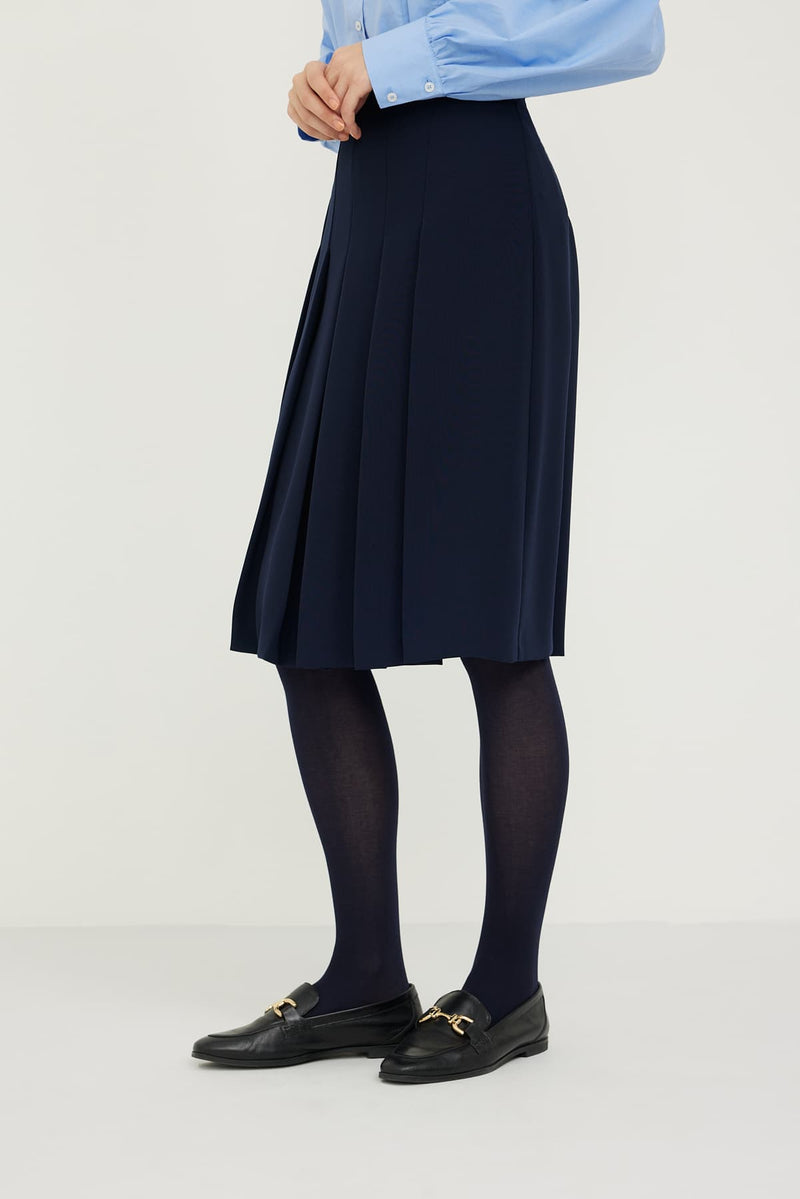 Roman Solid Pleated Skirt Navy